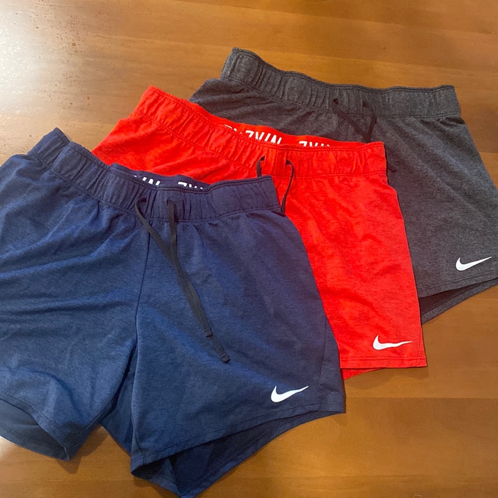 Nike Women’s Shorts 3 Pairs M